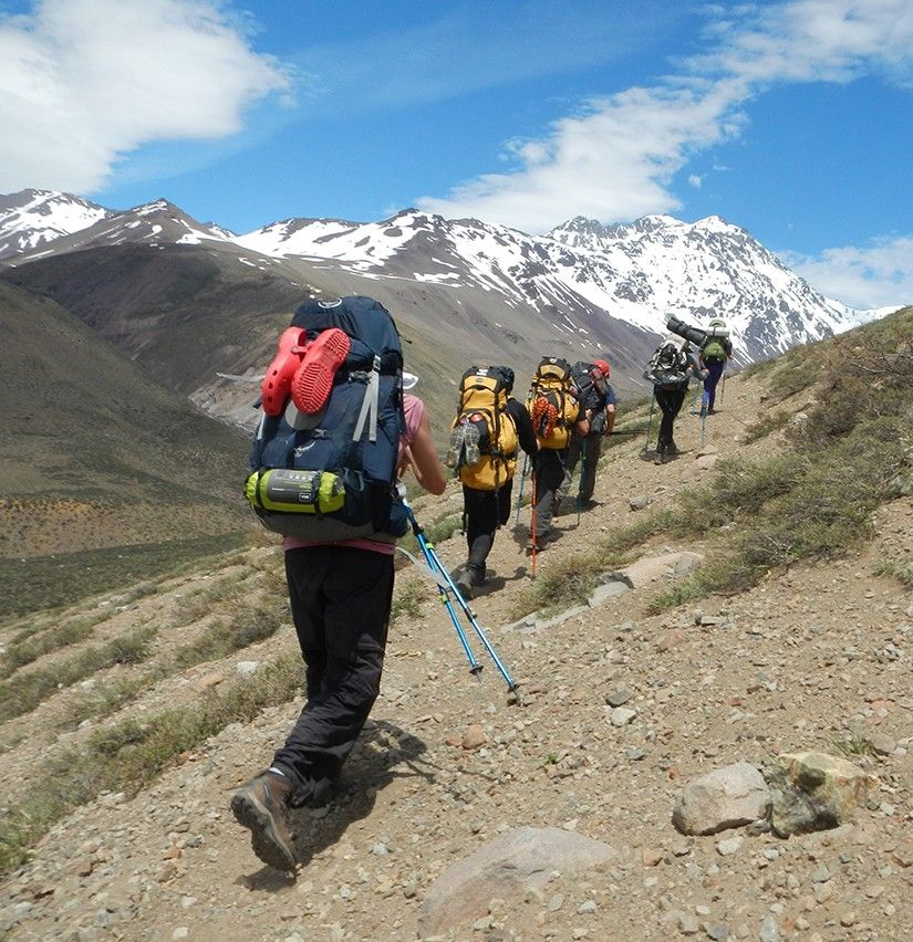 Expedición Avion de los Uruguayos, Viven - Trekking y Exploración - El